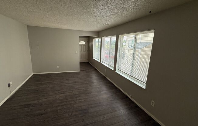 Studio Apartment in High Hollows Condominiums