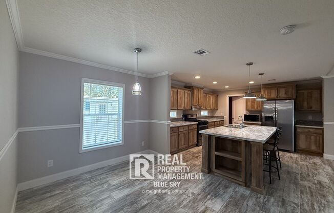 SPACIOUS 4 BEDROOM HOME WITH MODERN FEATURES AND FLEXIBLE OUTDOOR SPACE