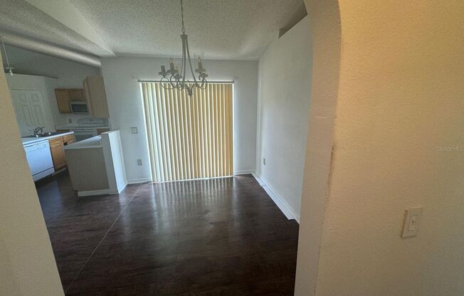 3 beds, 2 baths, $1,800