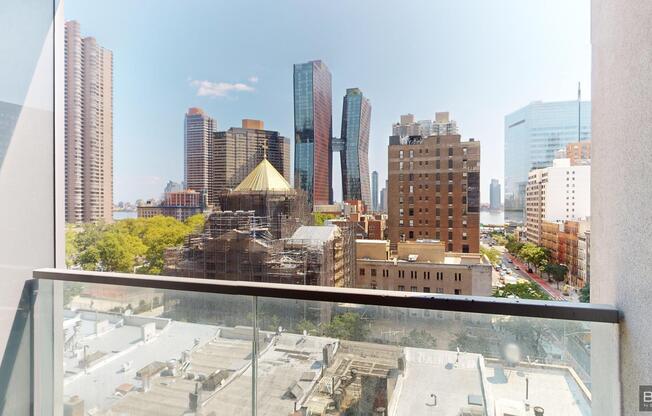 2 beds, 1 bath, $5,795, Unit 901