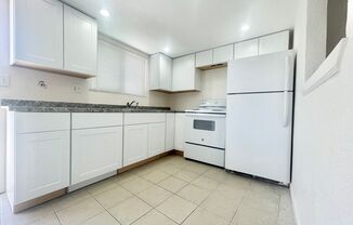 2 beds, 2 baths, $1,550, Unit 10