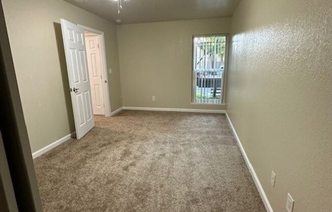 1 bed, 1 bath, 700 sqft, $1,720, Unit 148