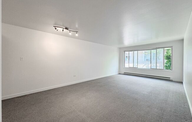Iliad Apartments