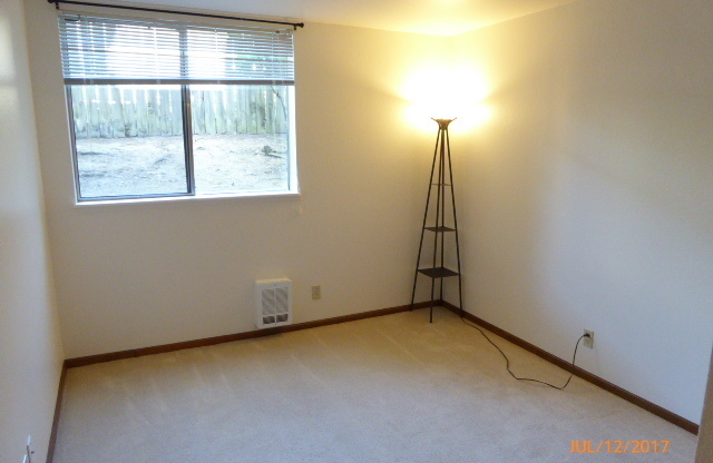 2 beds, 2 baths, $1,850