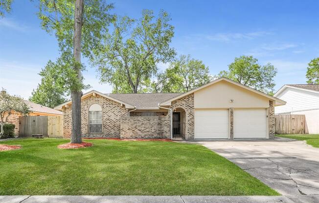13914 DUNCANNON DR