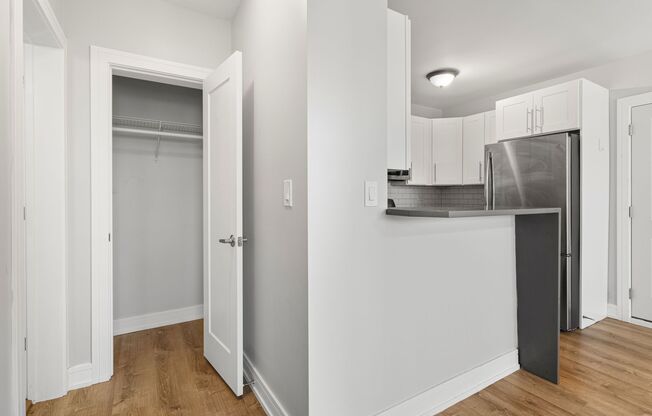1 bed, 1 bath, 446 sqft, $1,750, Unit 607