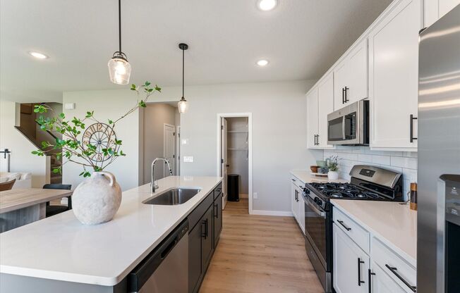 4 beds, 3.5 baths, 2,612 sqft, $3,950, Unit 10074