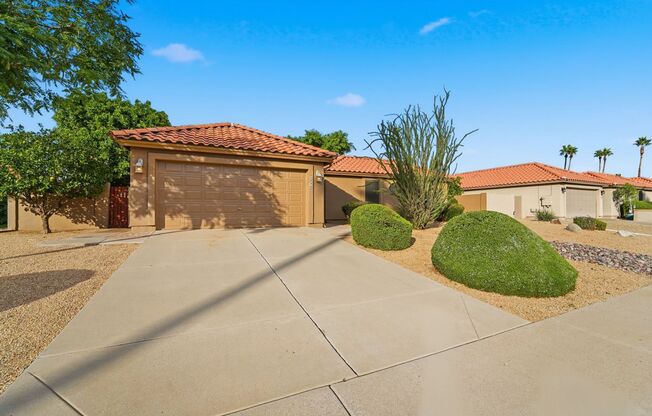 Beautiful 3 Bed/ 2.5 Bath Scottsdale Home I Near Kierland - Prime Location