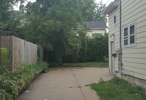 2449-51-51A N. 54th St.
