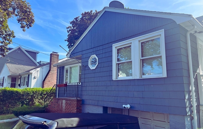 77 MARYKNOLL ST
