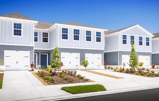 Annual/Unfurnished brand new 3-bedroom, 2.5 bathroom townhome in Lakewood Ranch