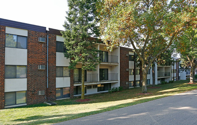 Exterior of Olympik Village Apartments