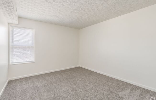 1 bed, 1 bath, 805 sqft, $1,100, Unit 6