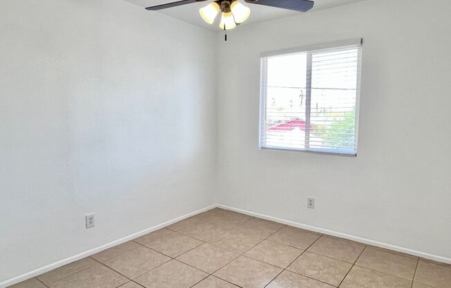 2 beds, 1 bath, $1,195, Unit 208