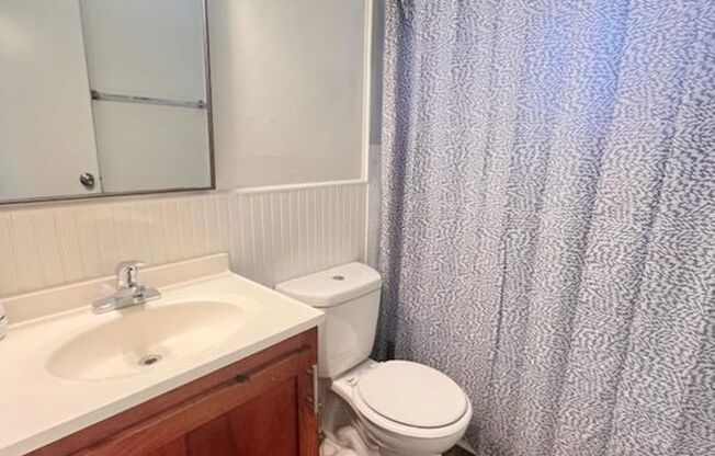 1 bed, 1 bath, 625 sqft, $1,099, Unit C11