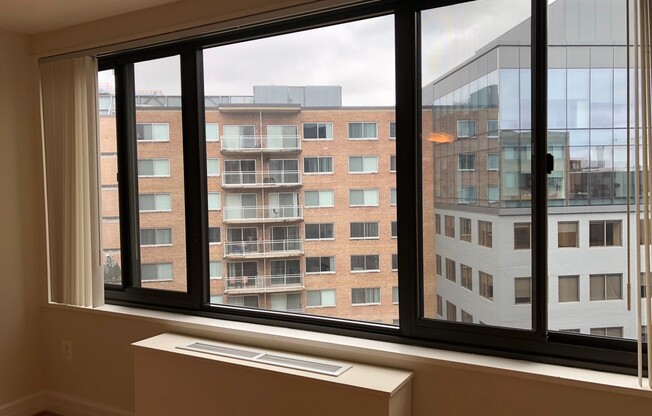 Studio, 1 bath, 440 sqft, $2,400, Unit 0720