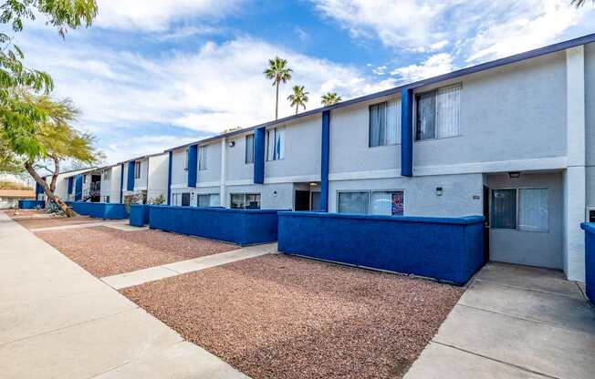 Apartments In Tucson, AZ 85716 for Rent – Midtown on Seneca – Photo of buildings