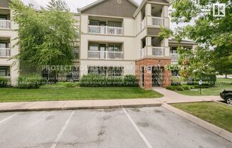 4261 NE Meadowcreek Circle Unit#105, Fayetteville, AR 72703