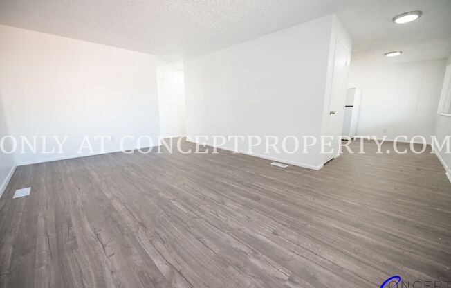 2 beds, 1 bath, 935 sqft, $1,399, Unit 15