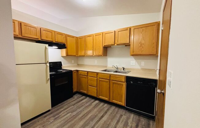1 bed, 1 bath, 612 sqft, $1,025, Unit 5812-07 PVC
