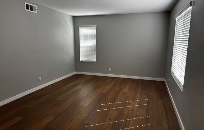 2 beds, 1 bath, 875 sqft, $2,550, Unit 639