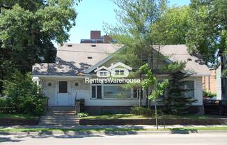1130 4 ST SE