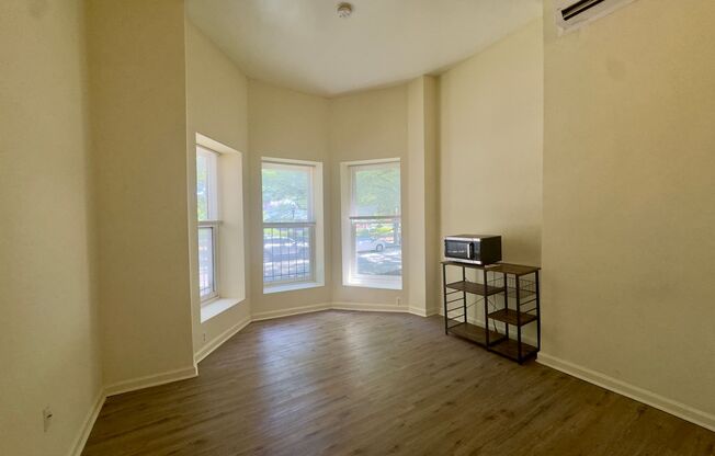 Apartment Units in Bolton Hill, Baltimore, MD!