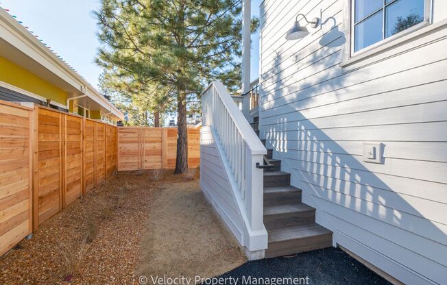 Brand New 1 Bedroom in Discovery West Neighborhood!
