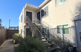 Charming University Heights Residence in a Quiet Community Setting