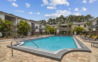 Great Location - SOUTH TAMPA - SOHO / Hyde Park Area