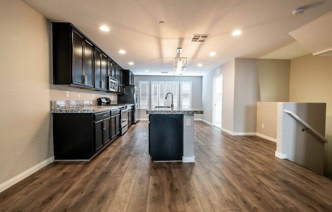 Cute Modern 3-Story Townhome with a Rooftop Deck!