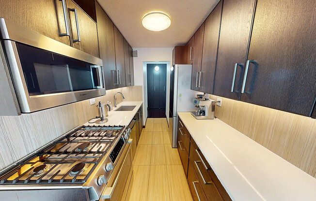 1 bed, 1 bath, 833 sqft, $4,900, Unit 36J