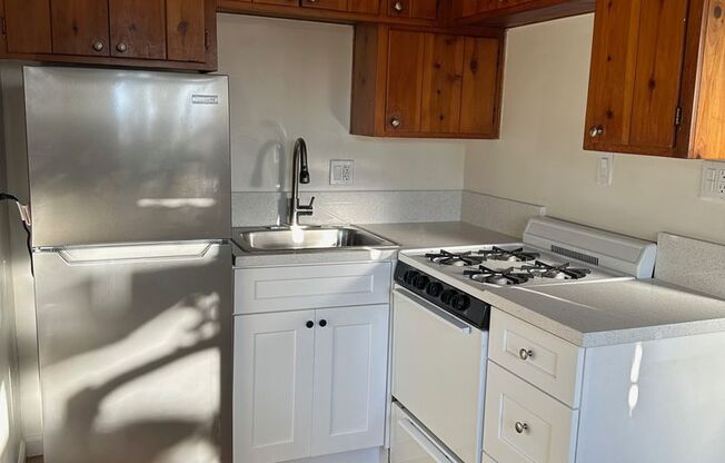 1 bed, 1 bath, $1,895, Unit 6