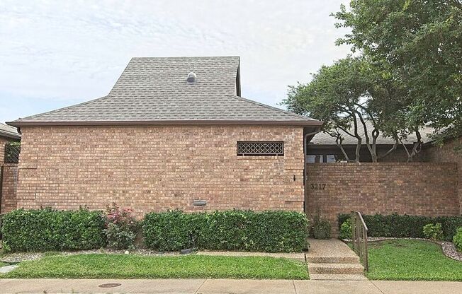 3217 SQUIRESWOOD DR