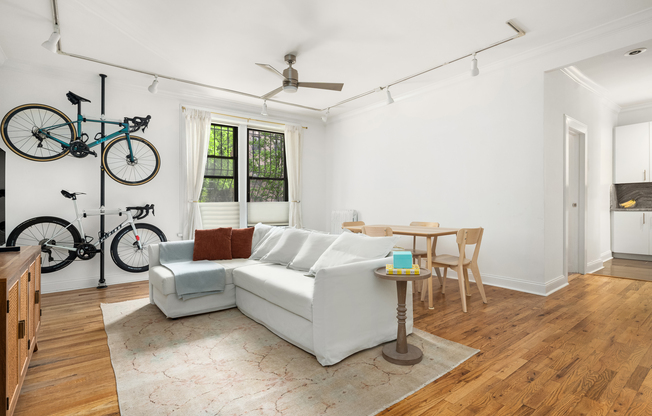 328 STERLING PL