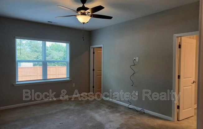 2131 Fox Chapel Place