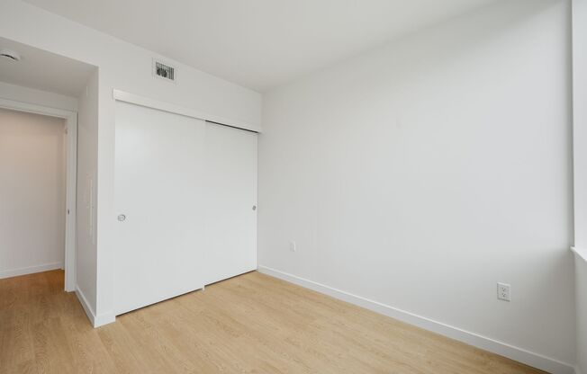1 bed, 1 bath, 421 sqft, $1,795, Unit 408