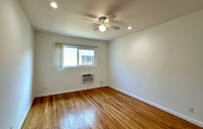 1 bed, 1 bath, $2,190, Unit 5