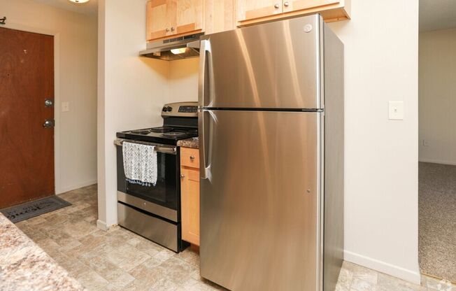 2 beds, 1 bath, 900 sqft, $1,497, Unit 7511-301