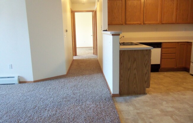 2 beds, 1 bath, 1,250 sqft, $1,199.99