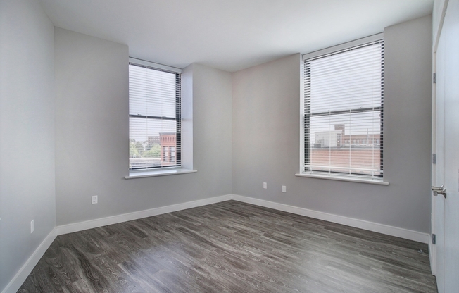 2 beds, 1 bath, 1,046 sqft, $2,575, Unit 204