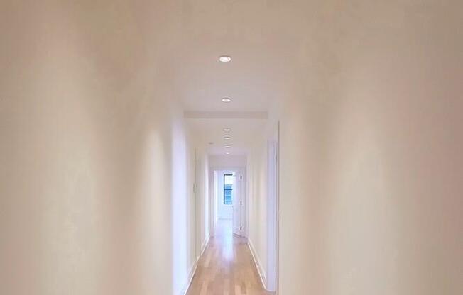 6 beds, 4.5 baths, 6,000 sqft, $55,000, Unit PHA