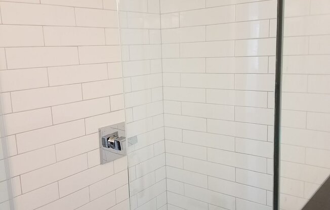 Studio, 1 bath, 230 sqft, $1,875, Unit 716- 16