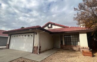 West Hemet. 3 bedroom 2 bath home!