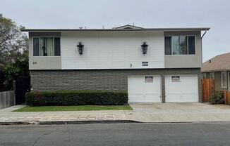 815 GLADYS AVENUE