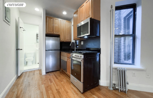 1 bed, 1 bath, $3,049, Unit 5RW