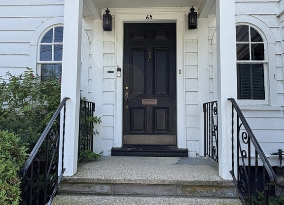 65 CHESTER RD