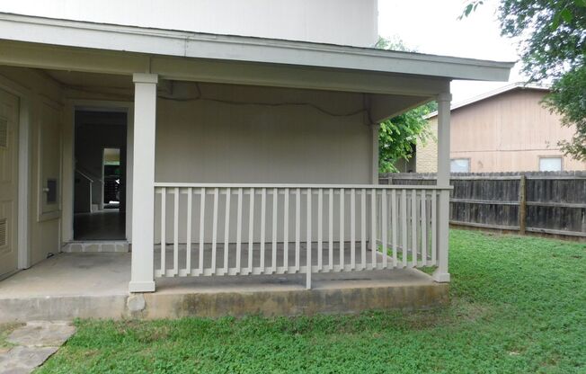 2 beds, 1.5 baths, 936 sqft, $1,395, Unit 8208-AHOOD