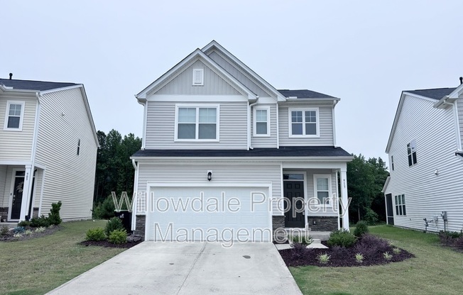 913 ASPEN POINTE TRL