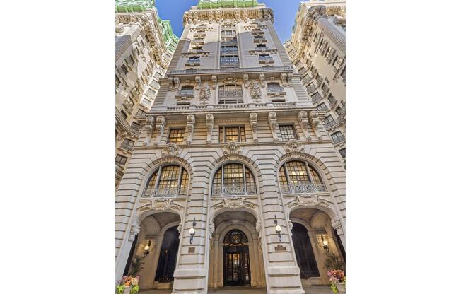 1 bed, 1 bath, 577 sqft, $5,500, Unit 10104